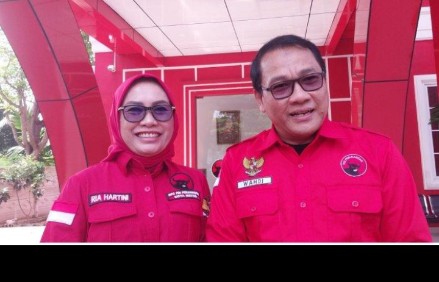 Petahana Walkot Metro Dokter Wahdi Kini Kader Banteng