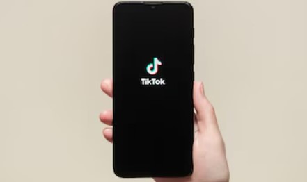 Akun TikTok Kena Report dan Dibanned? Ini Cara Mengatasinya!