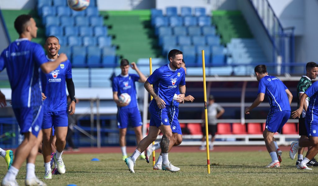 Update Kondisi Cedera, Febri, Beckham dan Klok, Tak Ada yang Cedera Serius ? 