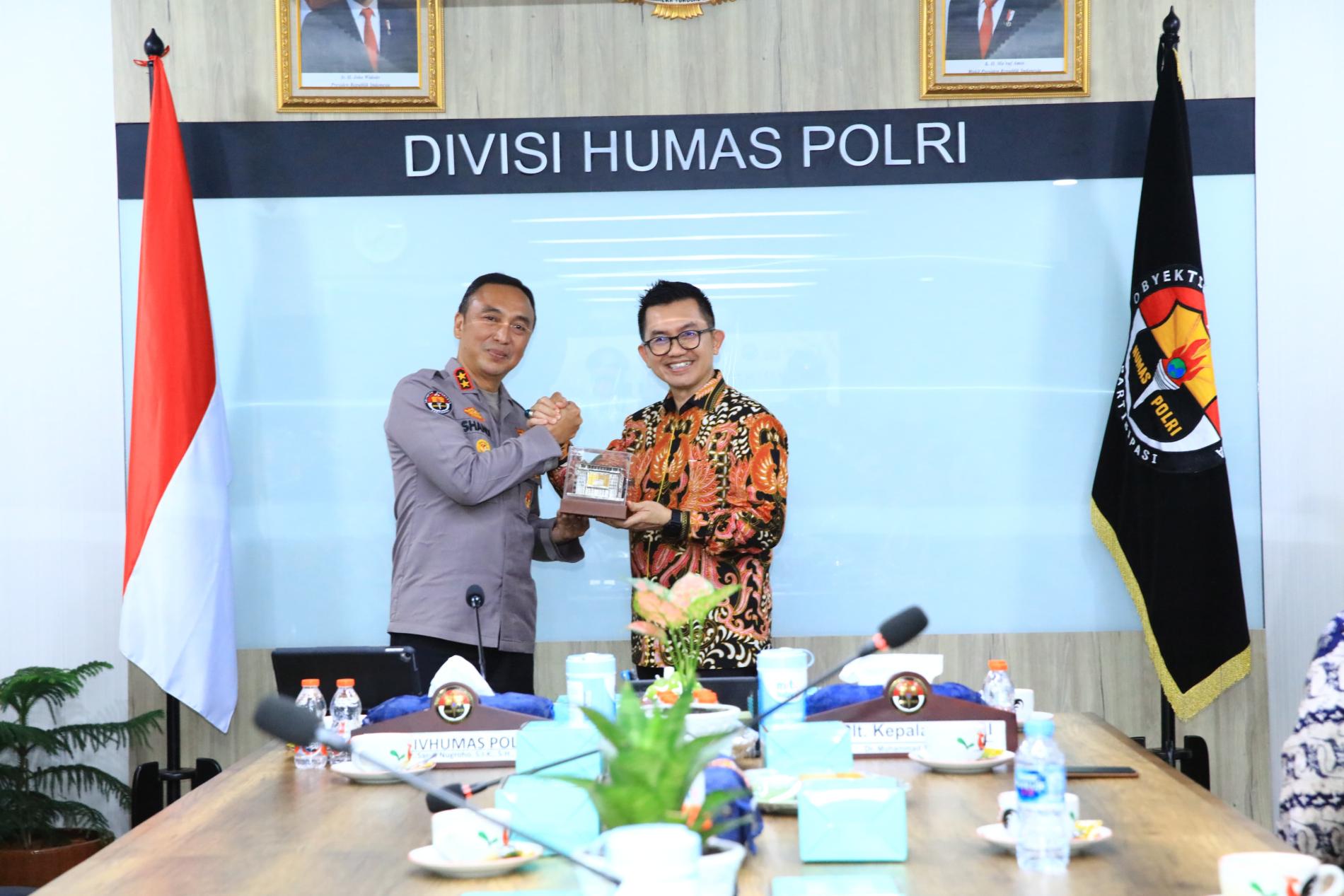 Kemajuan Digital Polri, Perlu Ditiru ASN