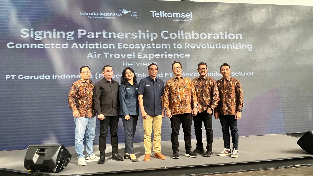 Garuda Indonesia dan Telkomsel Jajaki Kerja Sama Strategis Perkuat Connected Aviation Ecosytem 