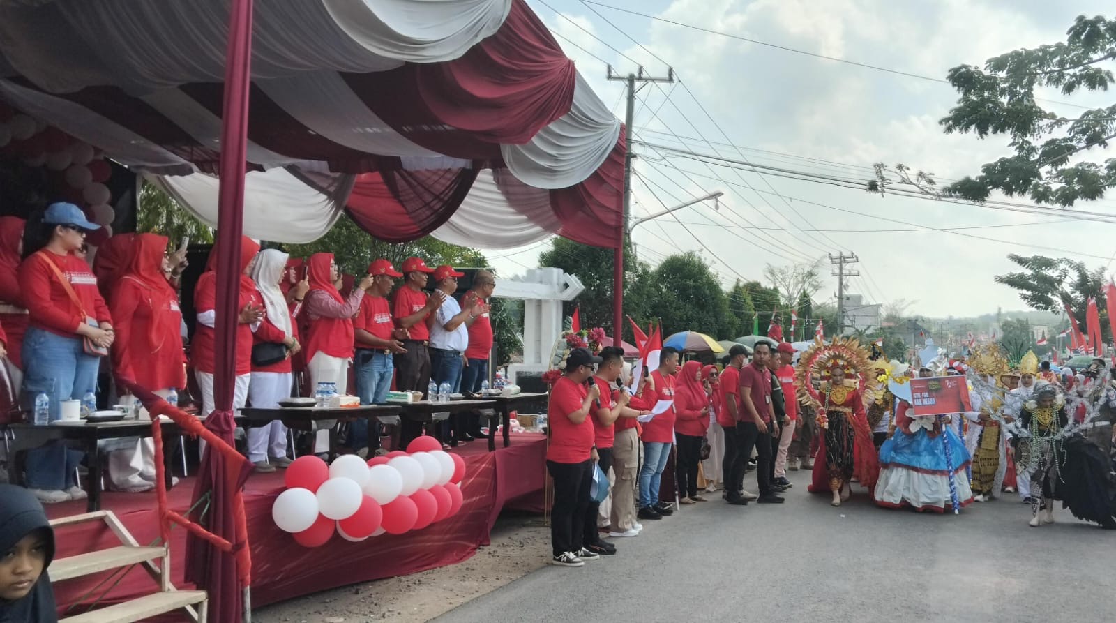 Pemkab Mesuji Gelar Pawai Budaya HUT ke-79 RI