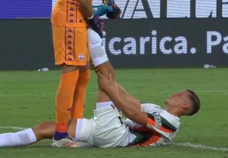 Duh ! Jay Idzes Debut di Serie A Malah Cedera, Indonesia Makin Kekurangan Bek Untuk Hadapi Kualifikasi Piala Dunia