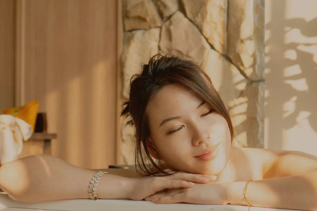 Me Time yang Tepat di Akhir Pekanmu dengan Mandi Susu