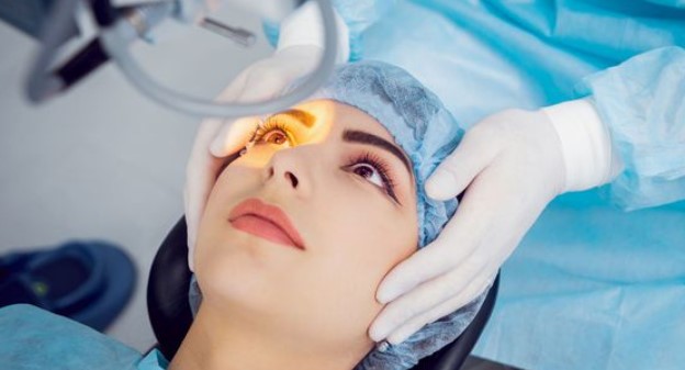 Bongkar 10 Fakta dan Mitos Seputar Operasi Lasik