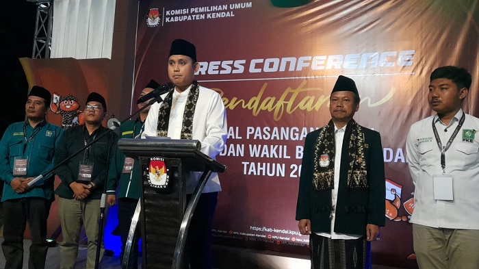 Usai Ditolak KPU, Dico-Ali Bakal Ajukan Sengketa ke Bawaslu Kendal