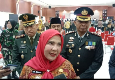 Wali Kota Eva Mediasi Pensiunan Guru yang Uangnya Nyangkut di Betik Gawi