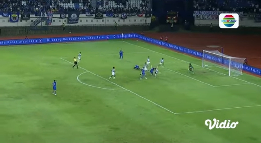 Pekan kelima Liga 1 2024-2025 : Persib Berhasil mengalahkan PSIS dengan skor 2-1