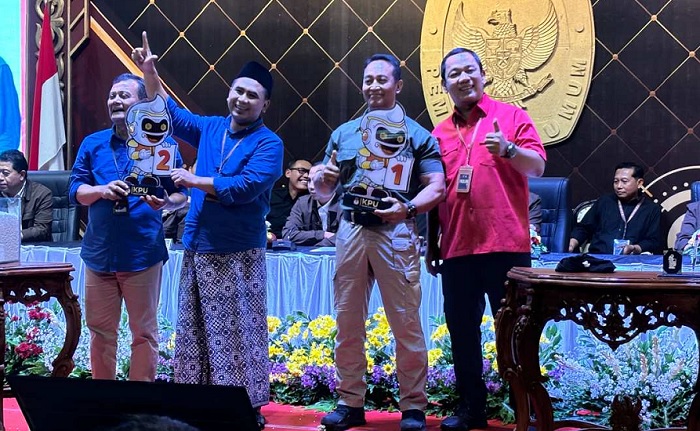 Undian Pilkada Jateng, Andika - Hendi Nomor Urut 1 dan Luthfi - Taj Yasin Nomor 2