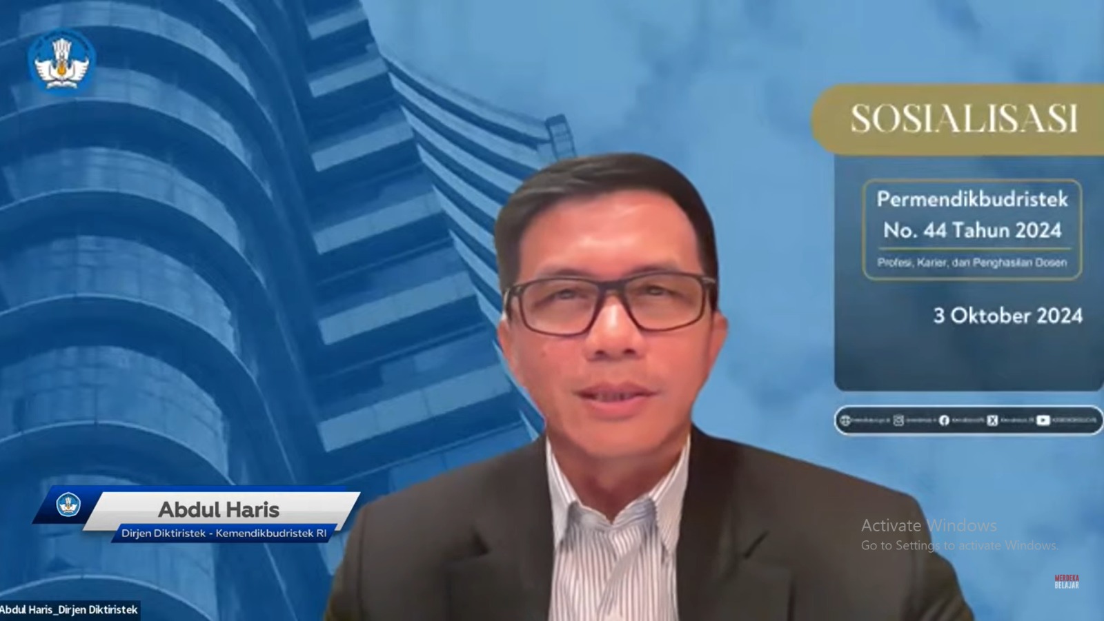 Kemendikbudristek Terbitkan Peraturan Menteri terkait Profesi, Karier, dan Penghasilan Dosen