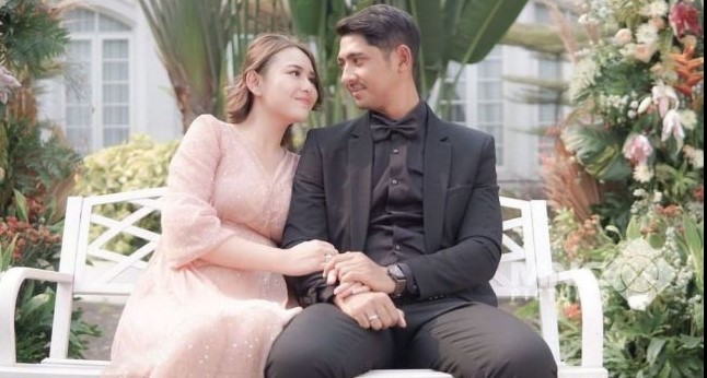 Amanda Manopo Kepergok Temani Arya Saloka ke Korea Selatan, Cek Faktanya!