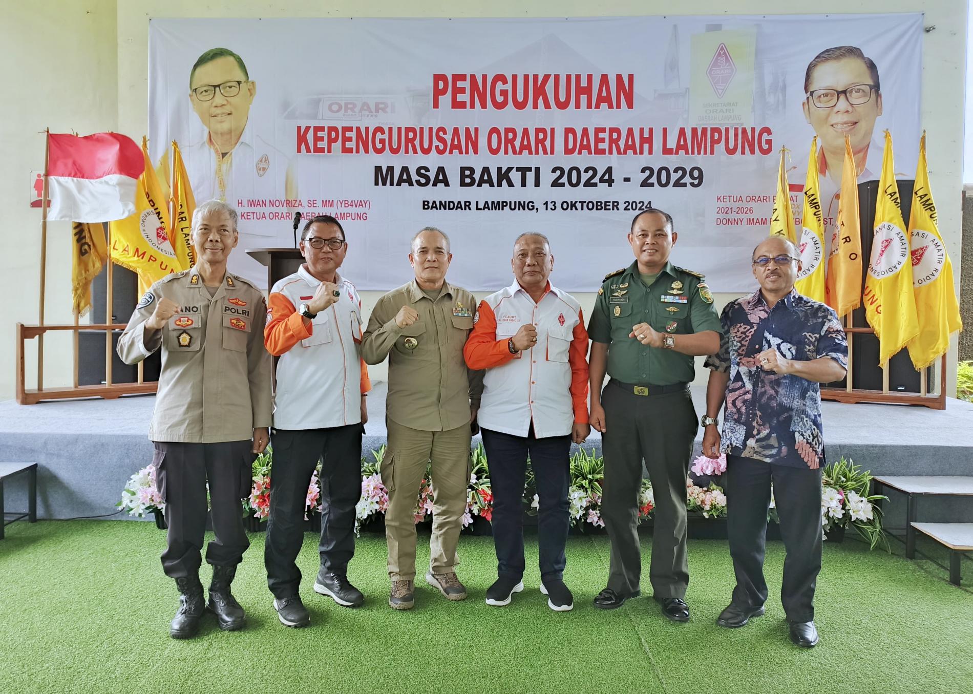 Pj .Gubernur  Kukuhkan Pengurus ORARI Daerah Lampung Periode 2024-2029 , Harapkan Peran Strategis di Bidang Komunikasi Terus Ditingkatkan