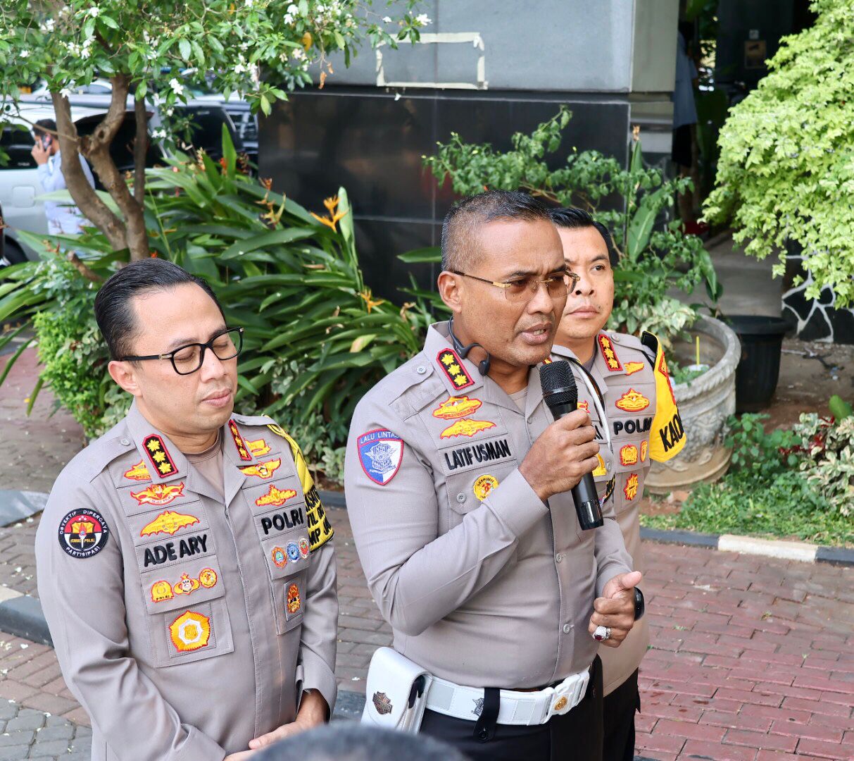 Polisi Buka Tutup Sudirman-Thamrin Saat Iring-iringan Presiden dan Wapres