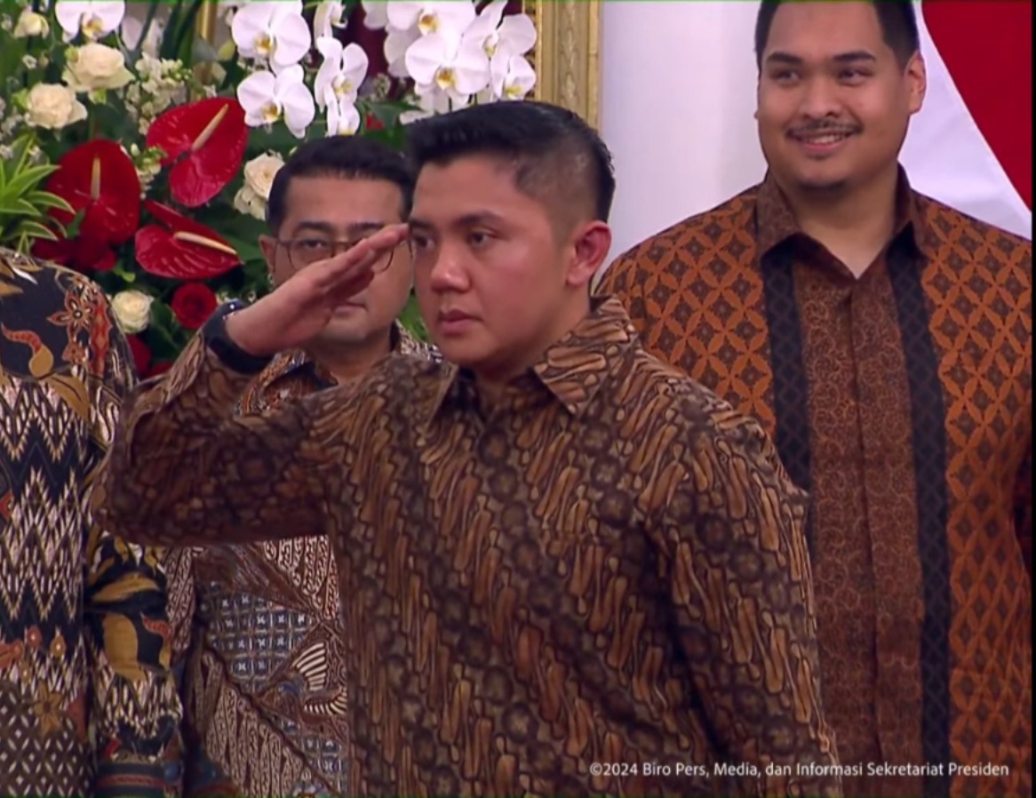 Mayor Teddy Ditunjuk Jadi Sektertaris Kabinet Oleh Presiden Prabowo, Apa Tugasnya ?