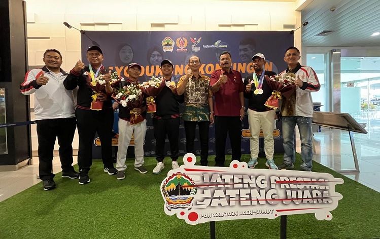 Sambut Sang Juara Dunia Woodball di Bandara, Disporapar dan KONI Jateng Sampaikan Apresiasi