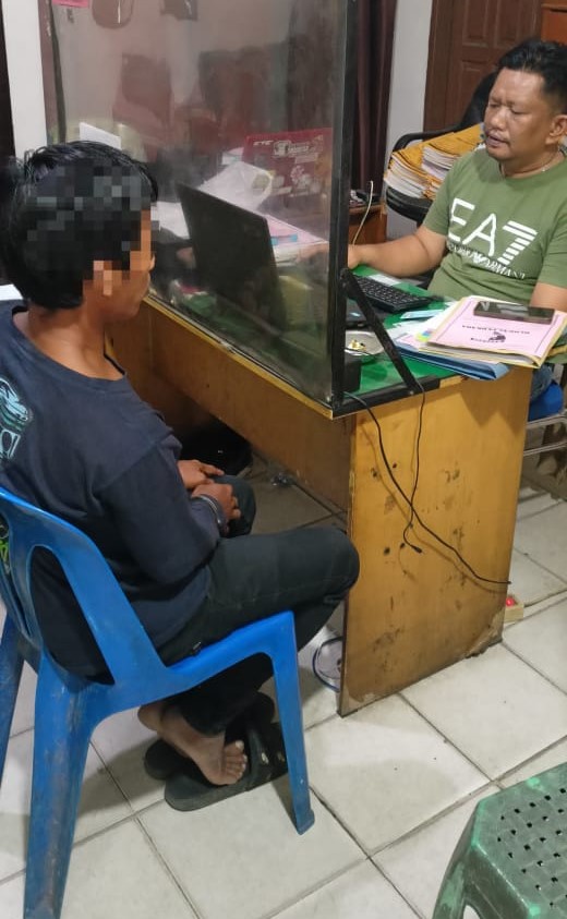 Memet Curi Sepmor Teman Sendiri, Ya ...Gooolllah Met