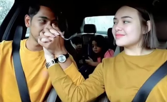 Amanda Manopo dan Arya Saloka Kompak Unggah Foto Mawar Putih:I Love You