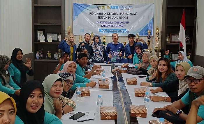 Tim Fakultas Ekonomi USM Beri Pendampingan ke Anggota UMKM Mranggen