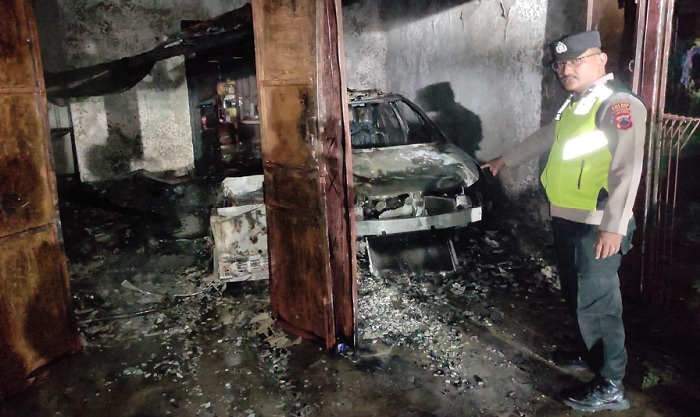 Satu Mobil Ikut Hangus dalam Kebakaran Ruko di Kutasari, Kerugian Ditaksir Rp 120 Juta