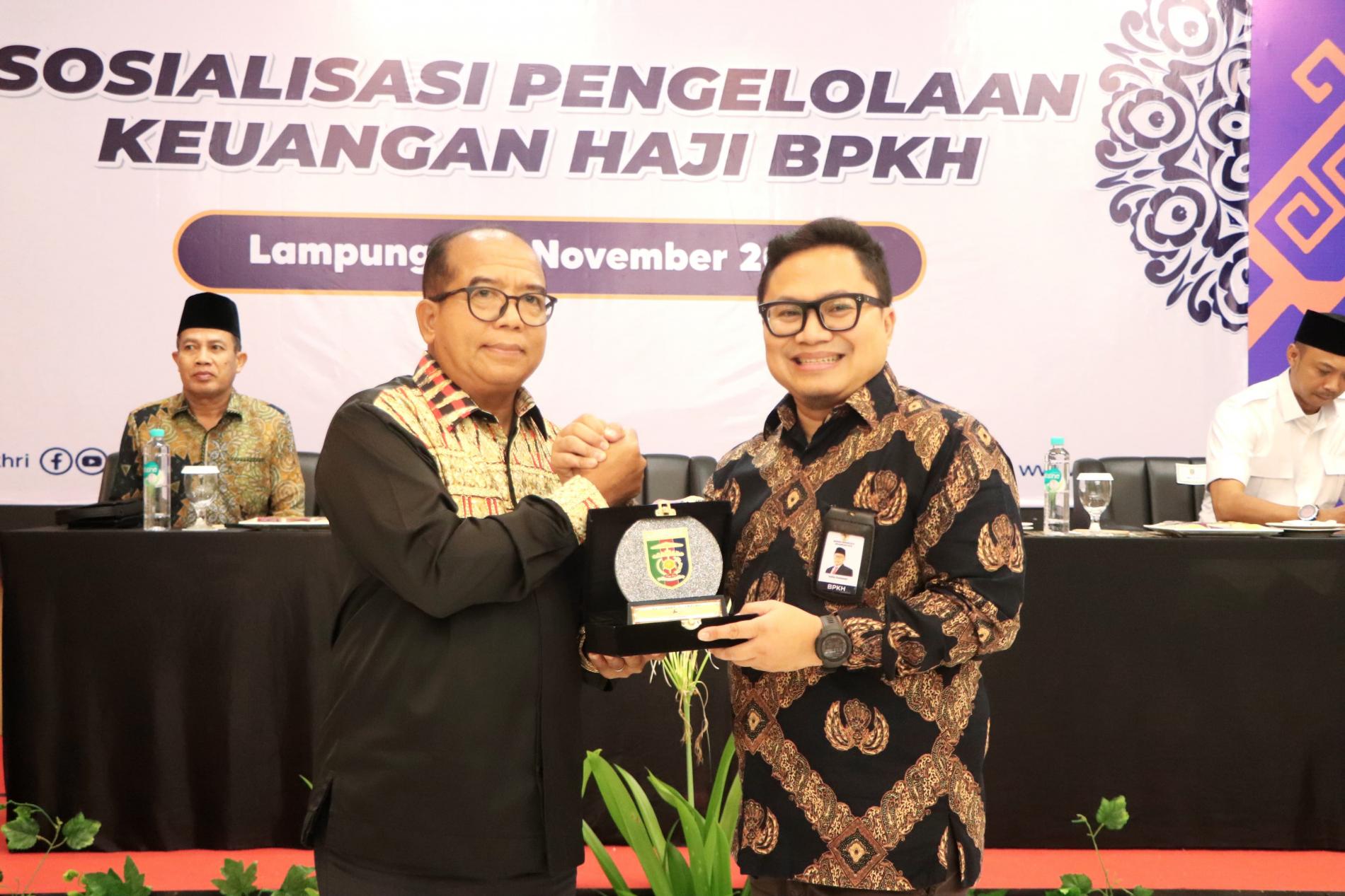 Pj. Gubernur Lampung Buka Sosialisasi Pengelolaan Keuangan Haji BPKH dan Dorong Persiapan Bandara Radin Inten II untuk Pelayanan Haji