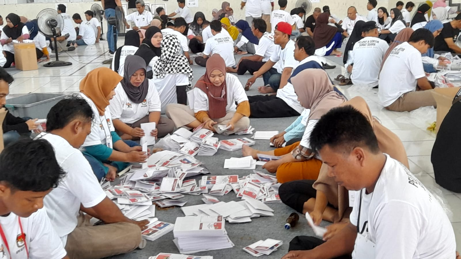 KPU Kendal Targetkan Pelipatan Surat Suara Pilkada Selesai Tiga Hari