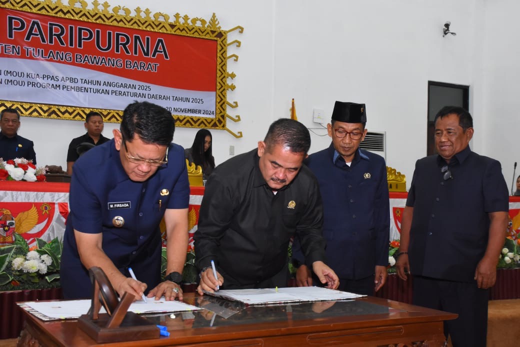 DPRD Tubaba Rapat Paripurna Penandatanganan KUA-PPAS TA 2025