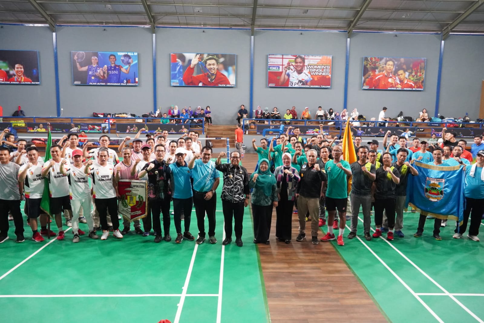 Pj. Gubernur Lampung Buka Perlombaan Bulutangkis dalam Rangka HUT KORPRI ke-53, Bidik Prestasi di PORNAS