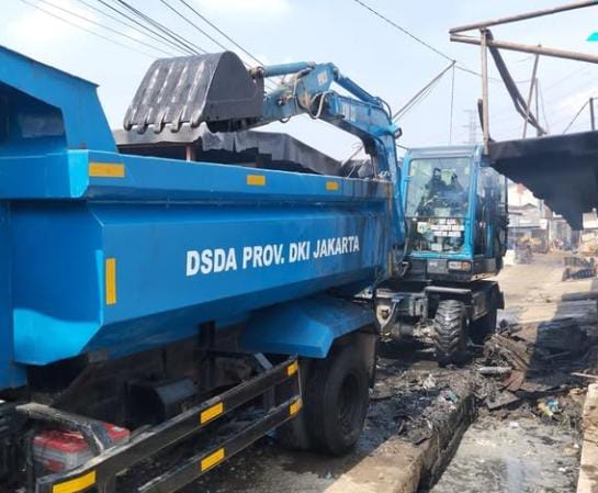 Penanganan Banjir Rob, Ini Jurus Kasudin SDA Ahmad Saipul Terjunkan Pompa Mobile, Alat Berat dan Puluhan Pasukan Biru di Muara Angke 