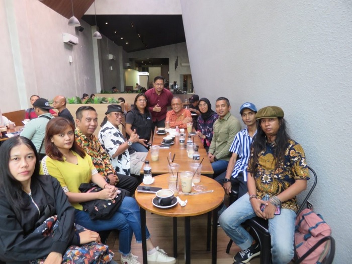 Kunker ke Semarang, Legislator Samuel Wattimena Dorong Musisi Jalanan Naik Kelas