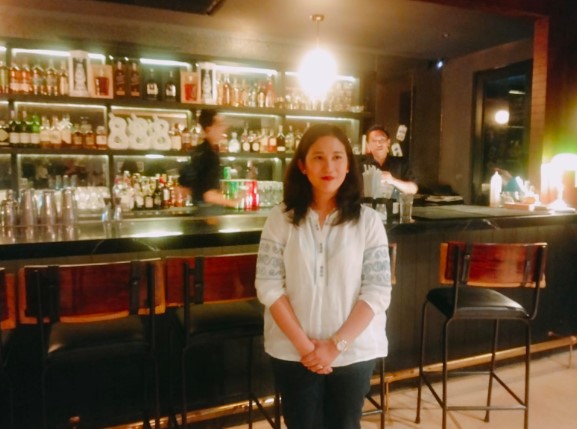 Syasi Wreksoatmodjo, owner Resto Penn Deli di Jl Wolter Monginsidi no 25 Jakarta Selatan.