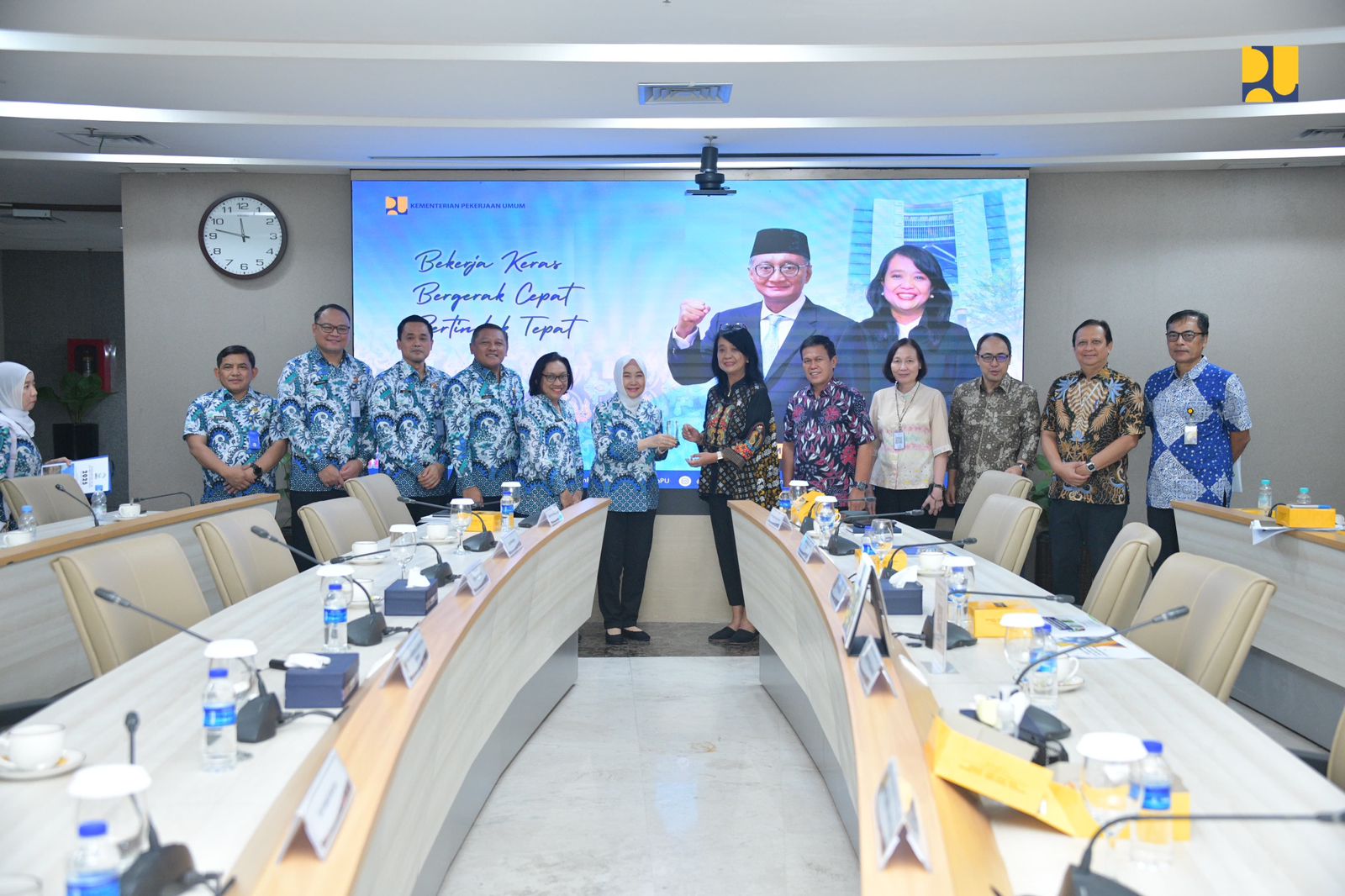 Bertemu Kepala BMKG, Wamen Diana Bahas Mitigasi Bencana Hidrometeorologi untuk Kelancaran Arus Nataru