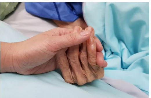 Seseorang akan Mengeluarkan Suara Bising 24 Jam Sebelum Kematian