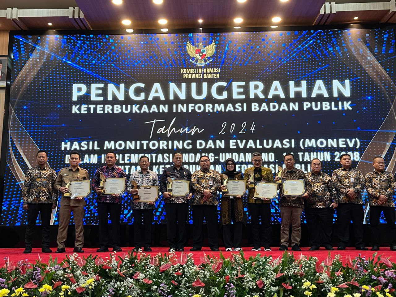 Tertinggi se-Banten, Pemkot Tangsel Raih Penghargaan Badan Publik Informatif Kalahkan Kabupaten/Kota Lainnya