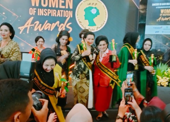 Sabet Gelar Sebagai Pemimpin Wanita Inspiratif, Ketum Kowani Nannie Hadi Tjahjanto Beri Pesan Khusus Menyongsong Hari Ibu 