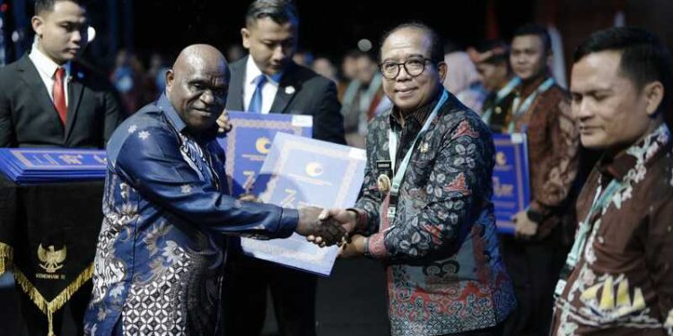 Lampung Raih Penghargaan Provinsi Pembina KKP HAM 2024 pada Puncak Peringatan Hari HAM Sedunia Ke-76