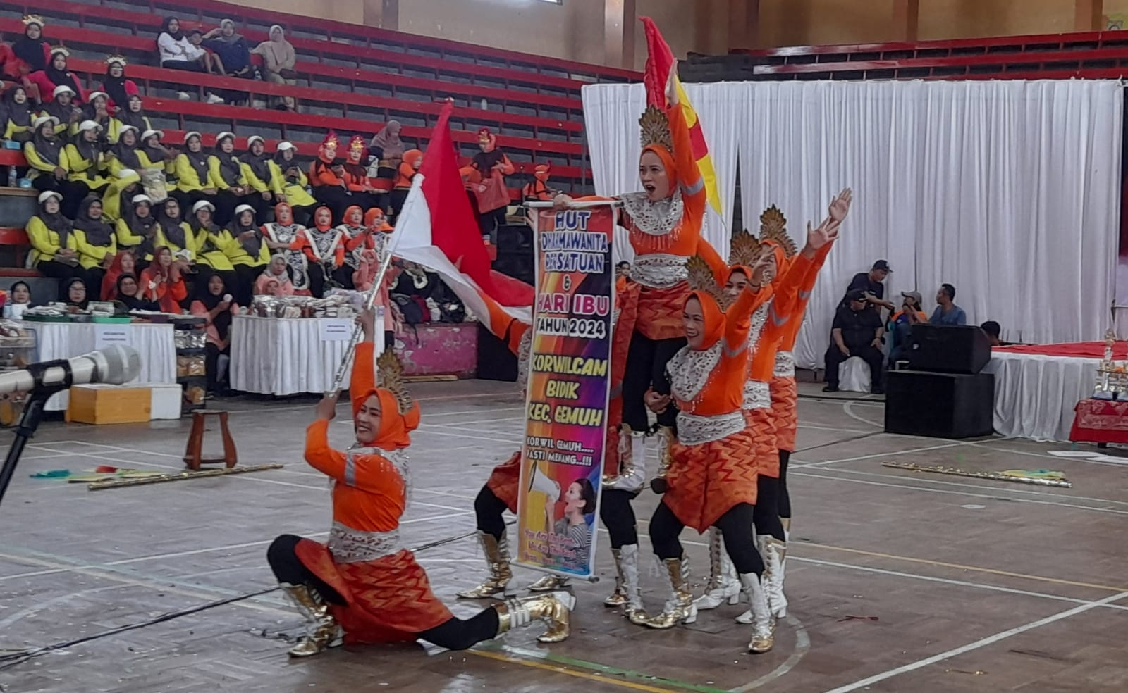 Supermom Competition Ajang Kreativitas dan Kekompakan Ibu-ibu di Kendal