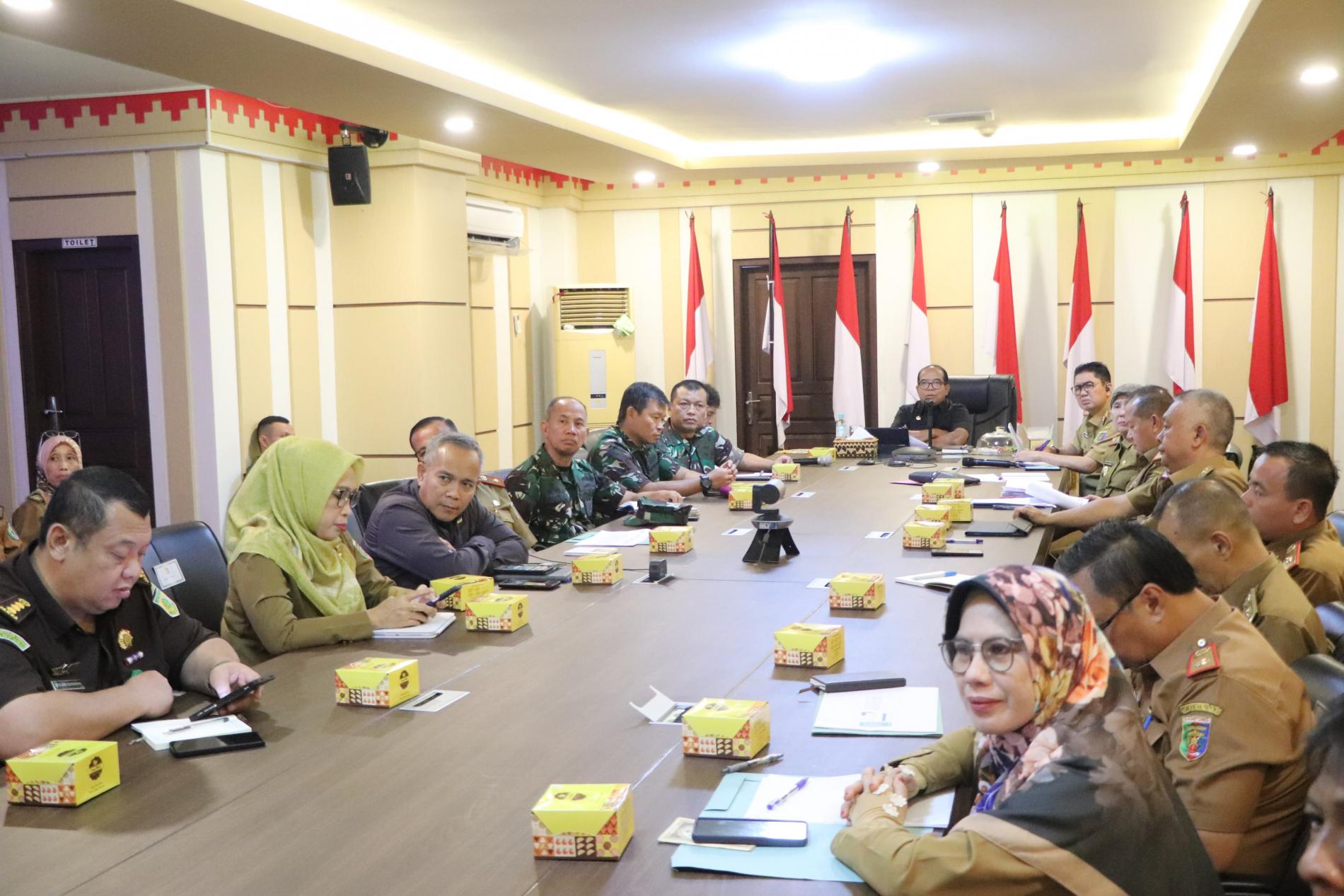 Pj. Gubernur Samsudin Pimpin Rakor Penuntasan Pengelolaan Sampah Kabupaten/Kota Se-Provinsi Lampung