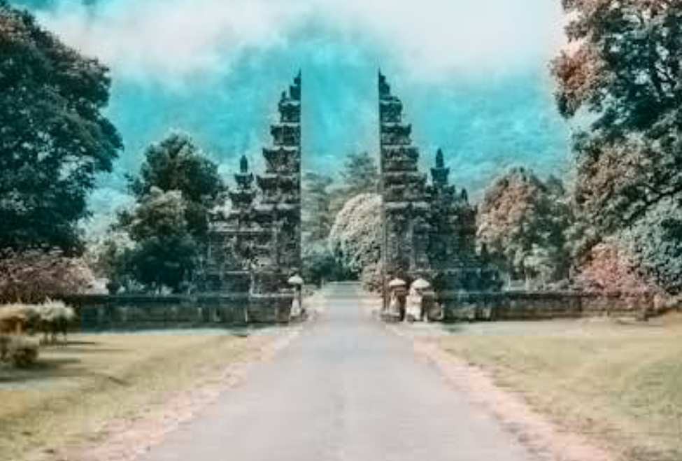 Rahasia Tangan Orang Bali yang Berhasil Menyihir Manusia dari Penjuru Dunia untuk Datang Ke Pulau Para Dewa