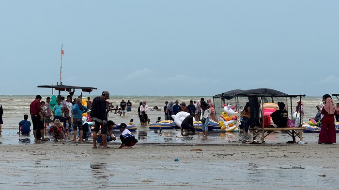 Pantai Karangjahe Rembang Dikunjungi 46 Ribu lebih Wisatawan Selama Nataru
