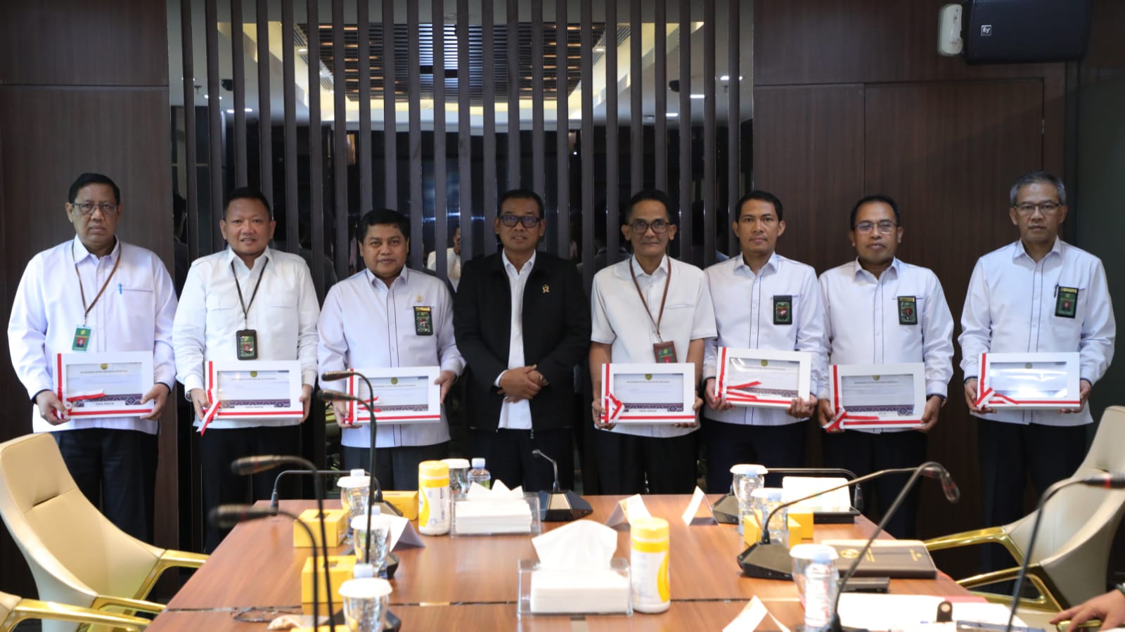 Serahkan Dipa 2025, Sekretaris MA Ajak Semua Satker Jalankan Program yang Dukung Visi Misi MA