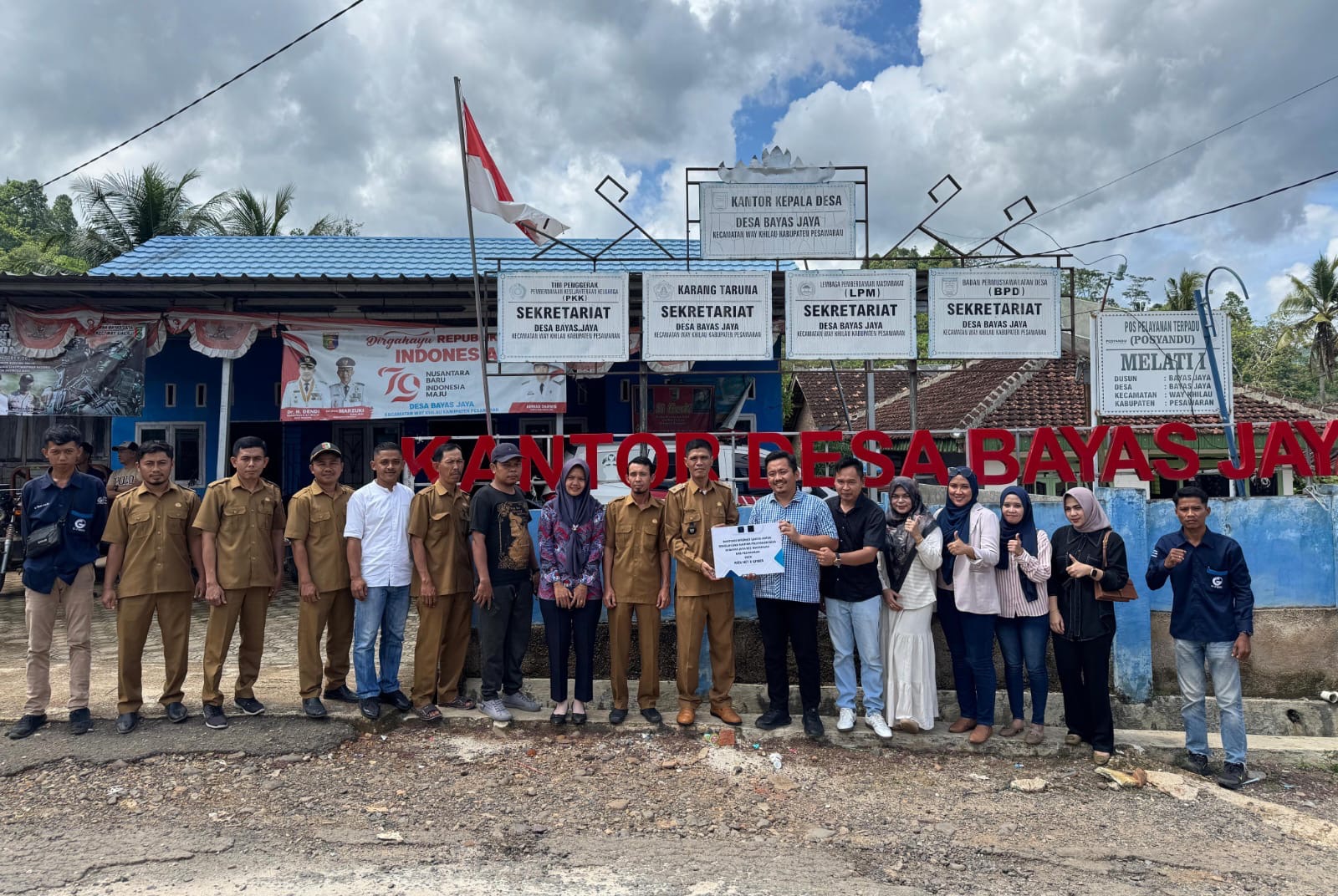 Riza Net dan G Fiber Bantu Internet Gratis di Desa Blank Spot Pesawaran