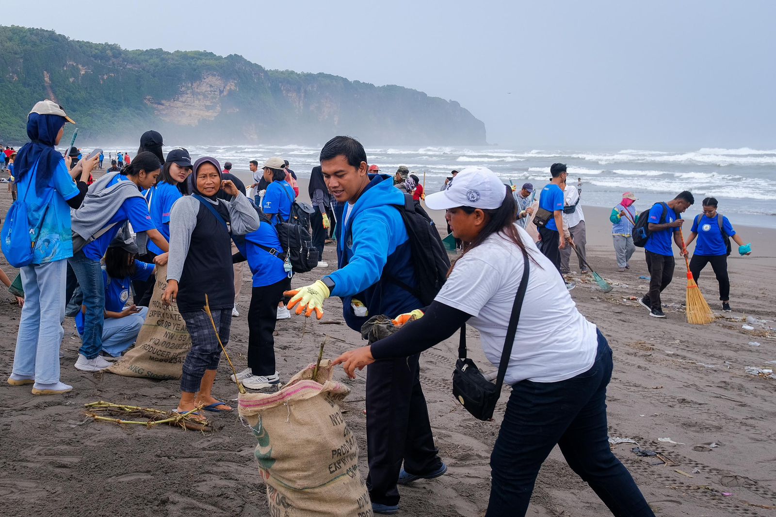 Menpar Luncurkan Gerakan Wisata Bersih Wujudkan Destinasi Berkualitas dan Berkelanjutan