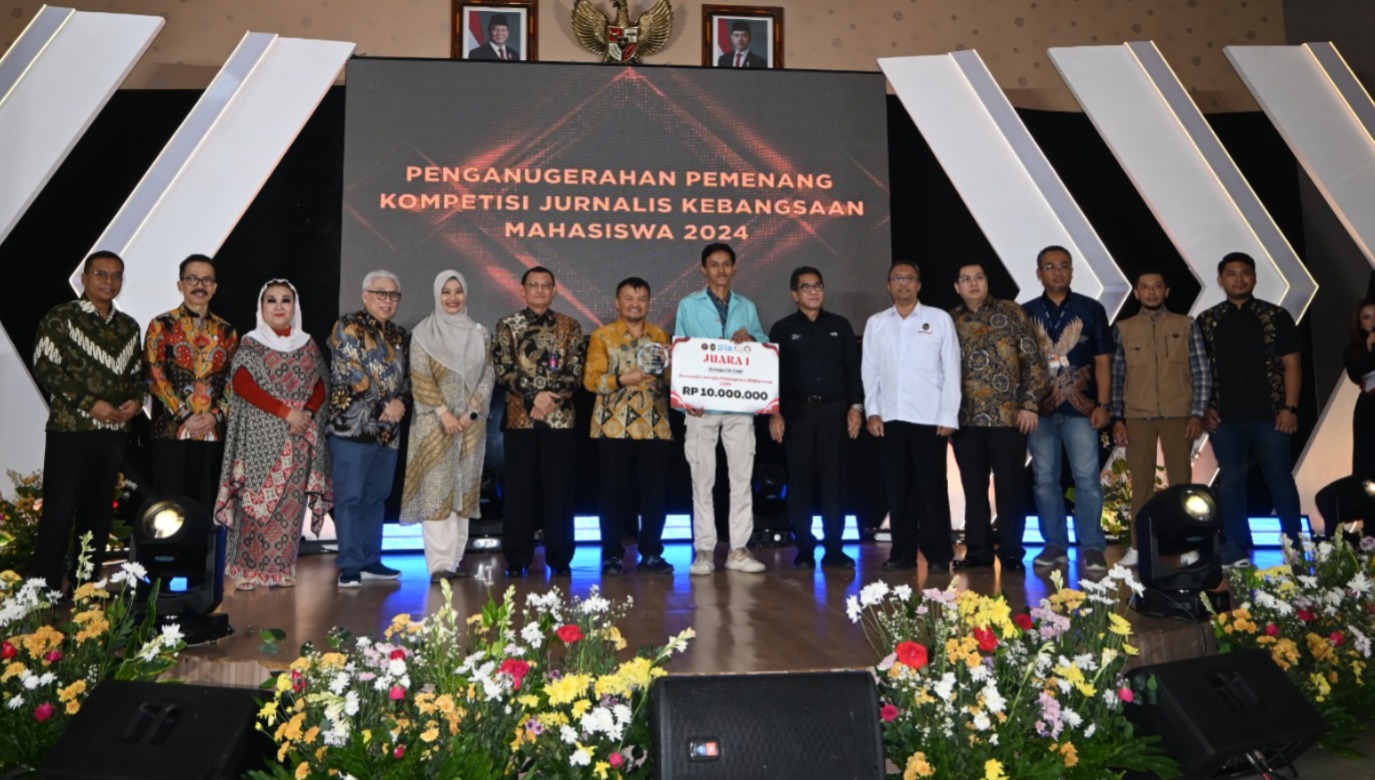 BNPT Serahkan Penghargaan dan Hadiah kepada Pemenang Kompetisi JKM