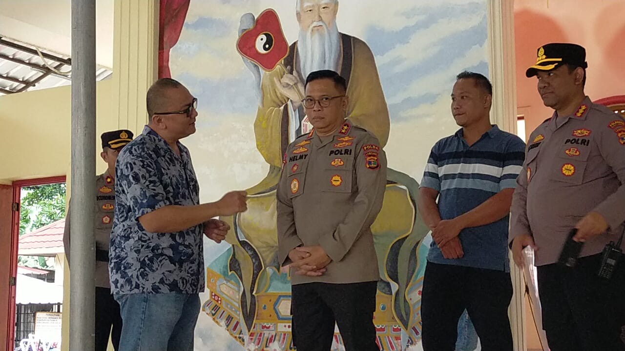 Sterilisasi Vihara oleh Tim Jibom Polda Lampung Jelang Tahun Baru Imlek 2576 Kongzili