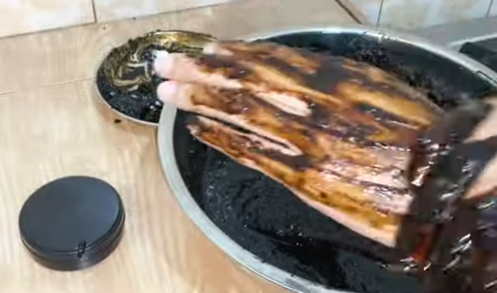 Bedda Lotong, Rahasia Kecantikan Kulit, Fisik dan Mental Wanita Suku Bugis