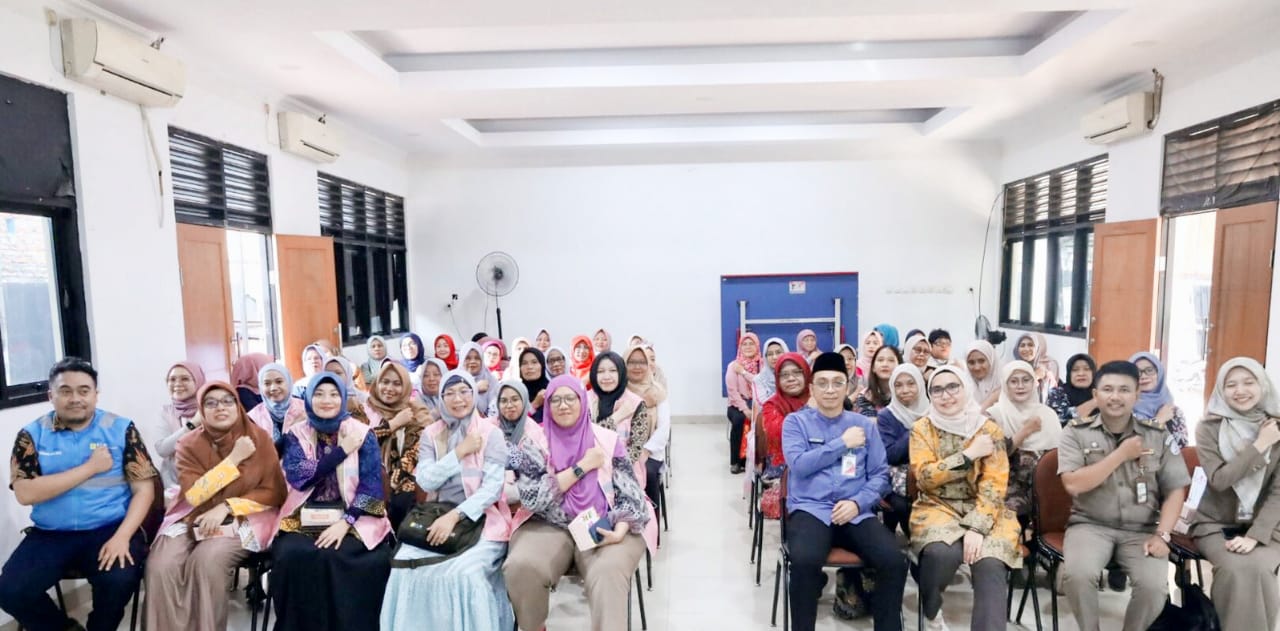 Digelar Sehari, Emak-emak Warga Petamburan Berbondong-bondong Ikuti Sosialisasi Bahaya Kanker dan Tumor