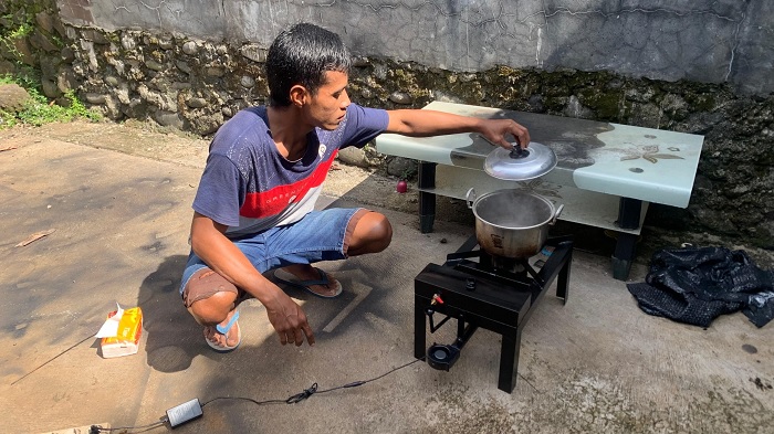 Inovasi Warga Purbalingga, Anter Basuki Produksi Kompor Berbahan Bakar Oli Bekas
