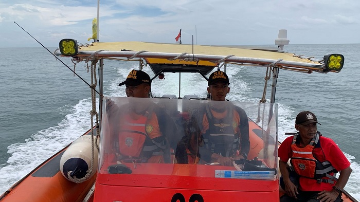 Masih Dicari, Nelayan yang Jatuh dari Perahu saat Tangkap Ikan di Perairan Bondo