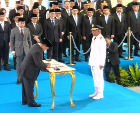 Istimewa, Gubernur Lampung Mirza Wakili 961 Penyematan Kepala Daerah