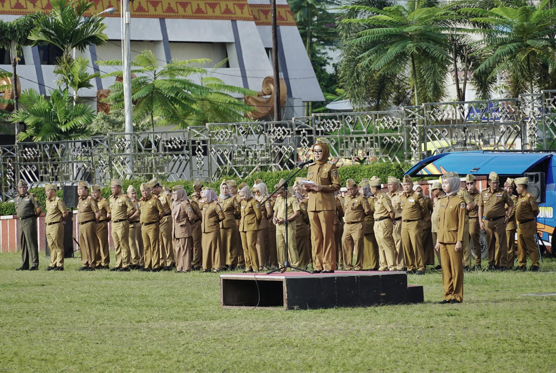 Pimpin Apel Perdana, Wagub Jihan Tegaskan Pentingnya Peran ASN